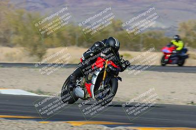 media/Feb-05-2023-SoCal Trackdays (Sun) [[b2340e6653]]/Turn 6 (2pm)/